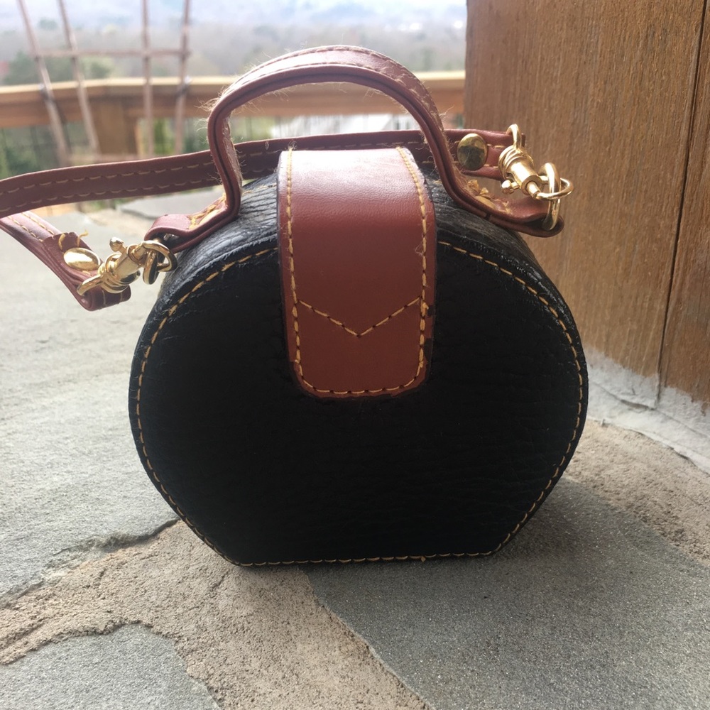 Mini bag. - Picture 3 of 6